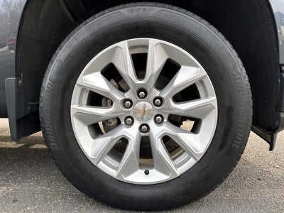 2020 Chevrolet Silverado 1500 Crew Cab Short Box 4-Wheel Drive Custom