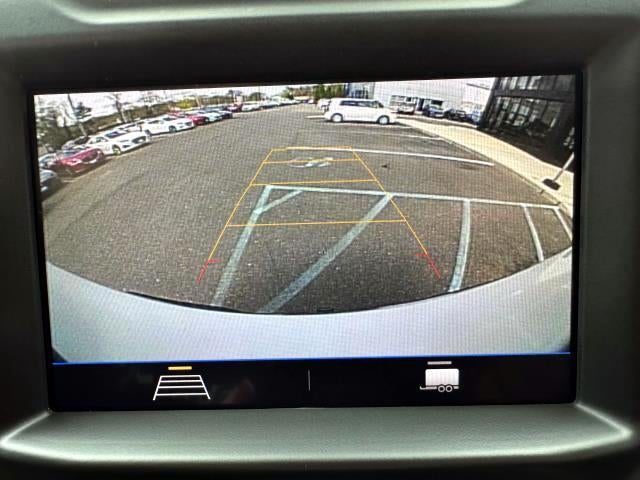 2021 Chevrolet Silverado 1500 Crew Cab Short Box 4-Wheel Drive Custom Trail Boss