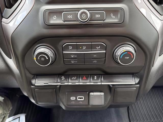 2021 Chevrolet Silverado 1500 Crew Cab Short Box 4-Wheel Drive Custom Trail Boss