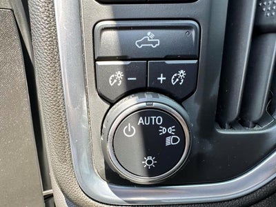 2022 Chevrolet Silverado 1500 LTD Crew Cab Short Box 4-Wheel Drive LT 2FL