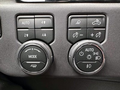 2024 Chevrolet Silverado 1500 Crew Cab Short Box 4-Wheel Drive LT Trail Boss