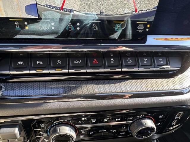 2022 Chevrolet Silverado 1500 Crew Cab Short Box 4-Wheel Drive ZR2