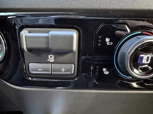 2025 Chevrolet Silverado 1500 Crew Cab Short Box 4-Wheel Drive LT Trail Boss