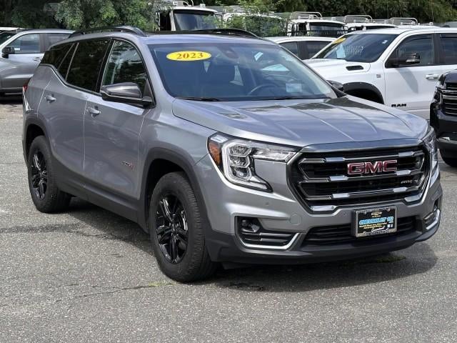 2023 GMC Terrain AWD 4dr AT4