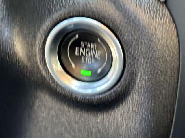 2024 GMC Sierra 1500 Crew Cab Short Box 4-Wheel Drive Pro