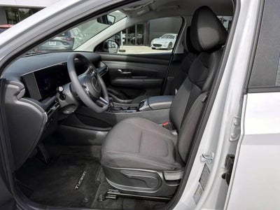 2025 Hyundai TUCSON SE AWD