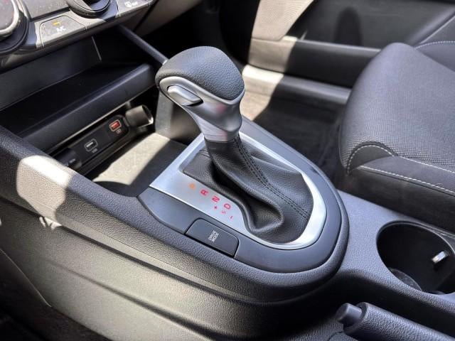 2024 Kia Forte LXS IVT
