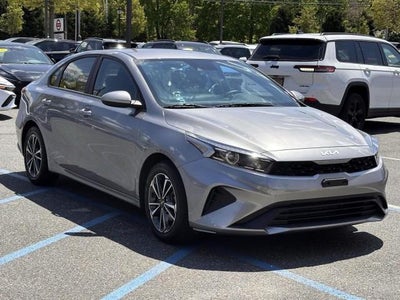 2024 Kia Forte LXS IVT