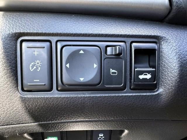2019 Nissan Sentra SV CVT