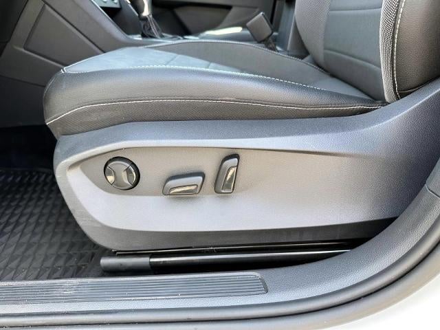 2022 Volkswagen Taos SE 4MOTION