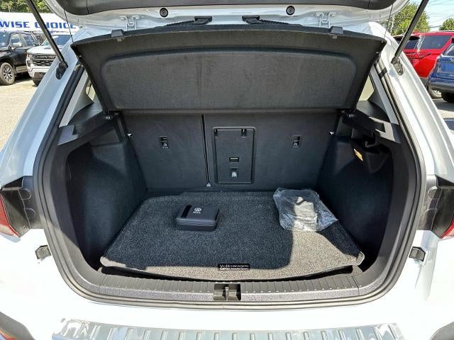 2022 Volkswagen Taos SE 4MOTION