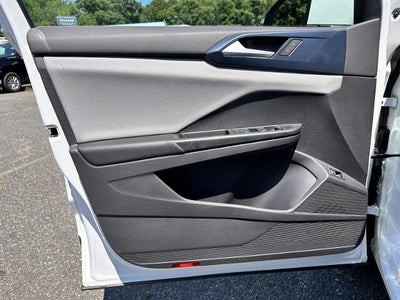 2022 Volkswagen Taos SE 4MOTION