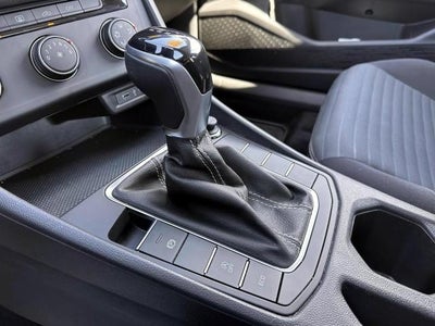 2022 Volkswagen Jetta S Auto