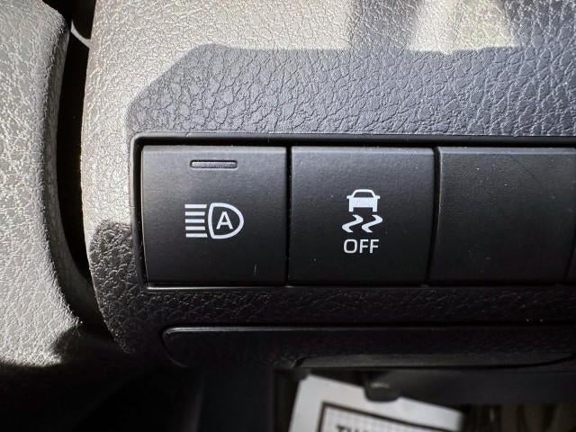 2019 Toyota Camry SE Auto (Natl)