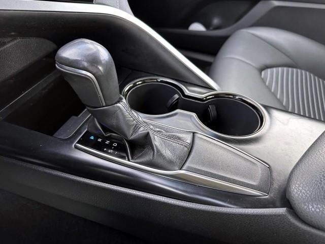 2019 Toyota Camry SE Auto (Natl)