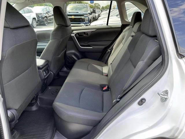 2024 Toyota RAV4 Hybrid LE AWD (Natl)