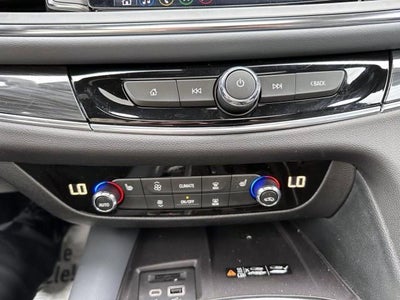 2024 Buick Enclave Essence AWD