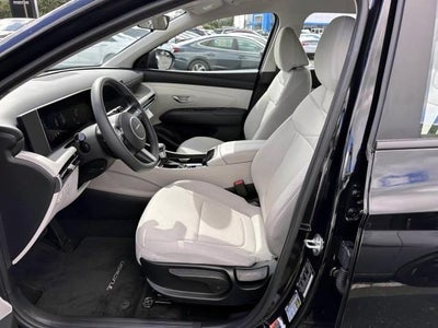 2025 Hyundai TUCSON SE AWD