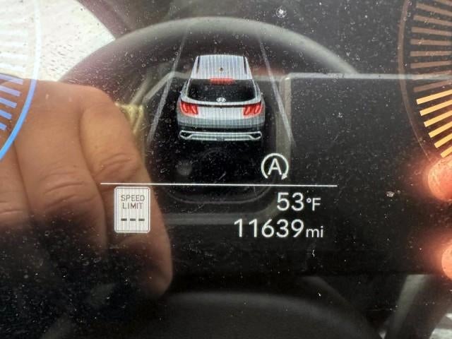 2025 Hyundai TUCSON SE AWD