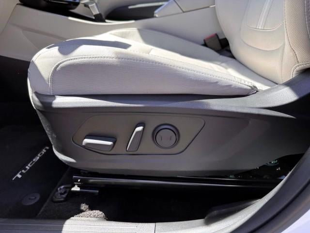 2025 Hyundai TUCSON SEL AWD