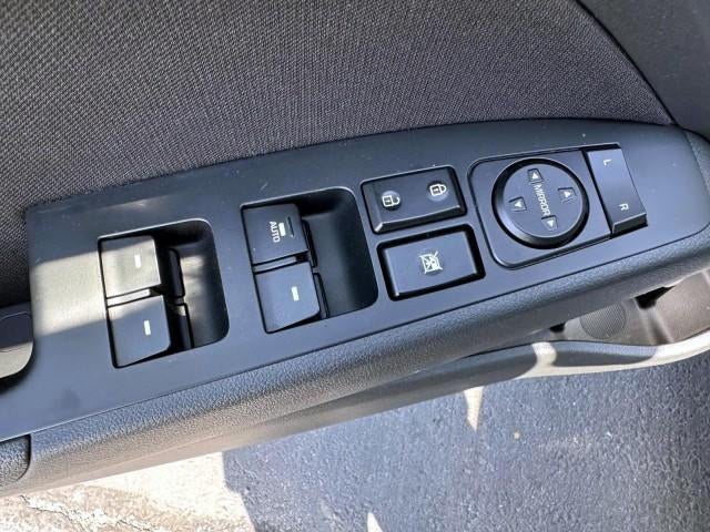2020 Hyundai ELANTRA Value Edition IVT