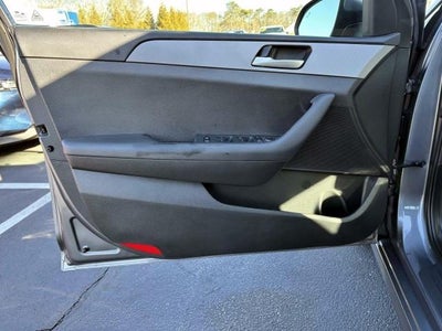 2019 Hyundai SONATA SE 2.4L