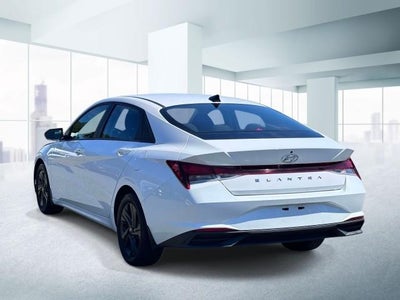 2023 Hyundai ELANTRA SEL IVT