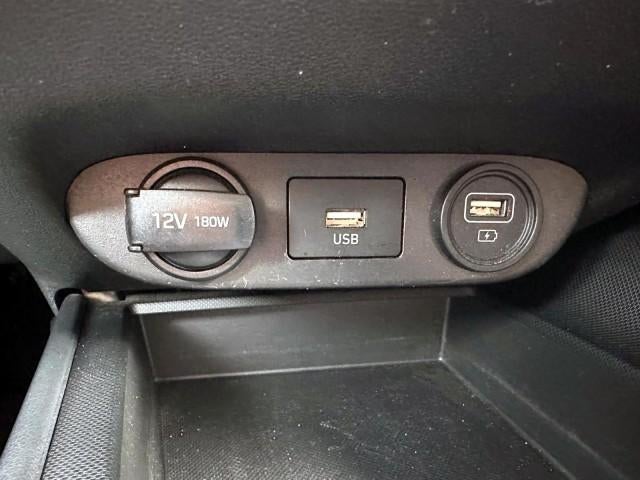 2022 Hyundai ELANTRA SEL IVT