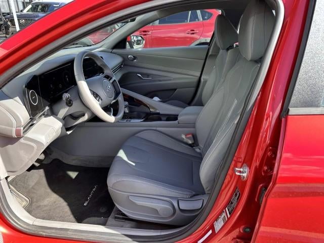 2022 Hyundai ELANTRA SEL IVT