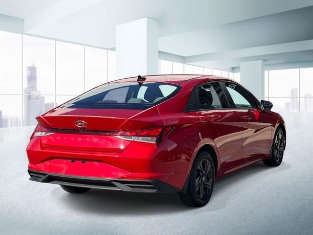 2022 Hyundai ELANTRA SEL IVT