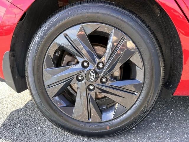 2022 Hyundai ELANTRA SEL IVT