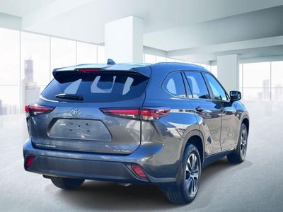 2024 Toyota Highlander XLE AWD (Natl)