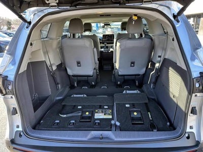 2022 Toyota Sienna XLE AWD 7-Passenger (Natl)