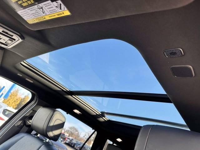 2024 Toyota Sequoia Platinum 4WD (Natl)