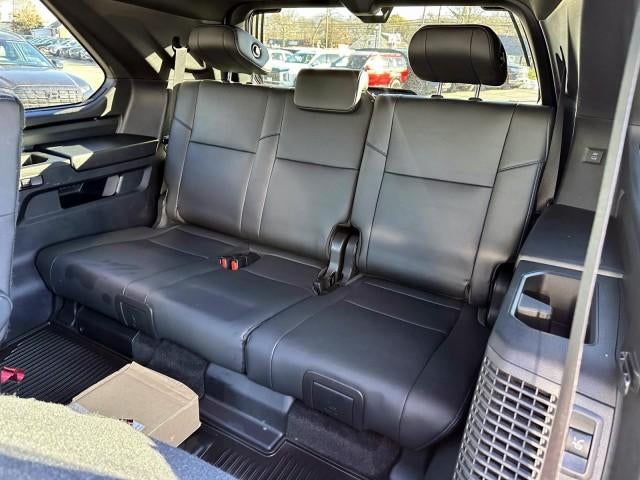 2024 Toyota Sequoia Platinum 4WD (Natl)