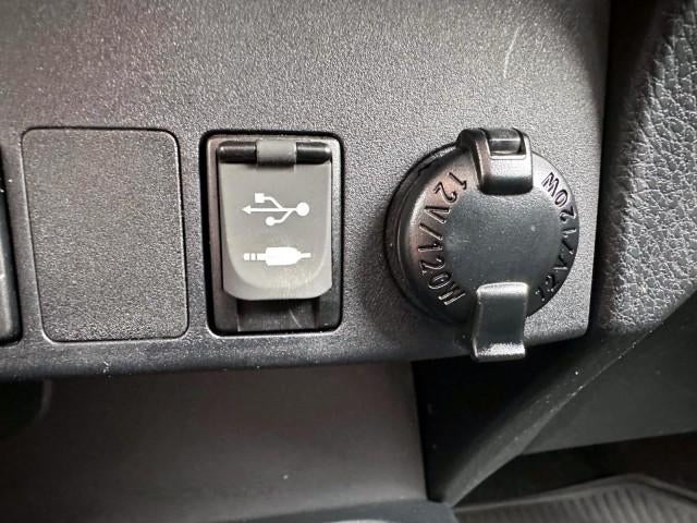 2018 Toyota RAV4 Hybrid Limited AWD (Natl)