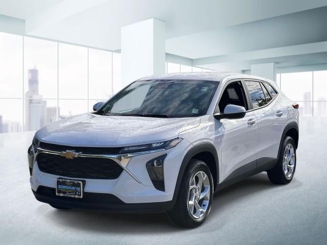 2024 Chevrolet Trax LS's photo