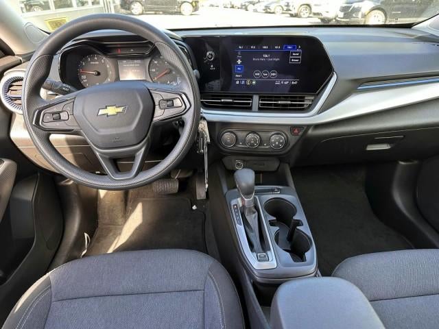 2024 Chevrolet Trax FWD 4dr LS