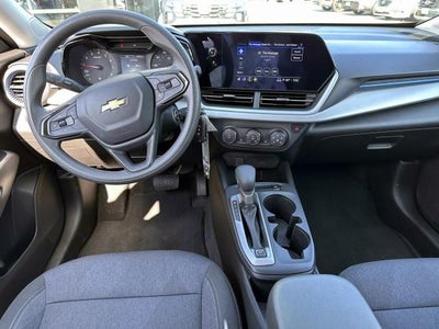 2024 Chevrolet Trax FWD 4dr LS