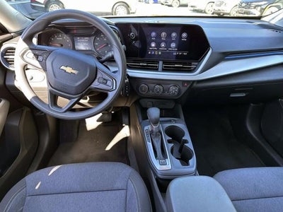 2024 Chevrolet Trax FWD 4dr LS