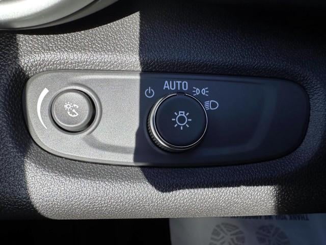 2024 Chevrolet Trax FWD 4dr LS