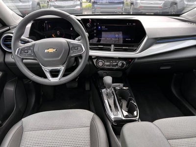 2024 Chevrolet Trax FWD 4dr LT