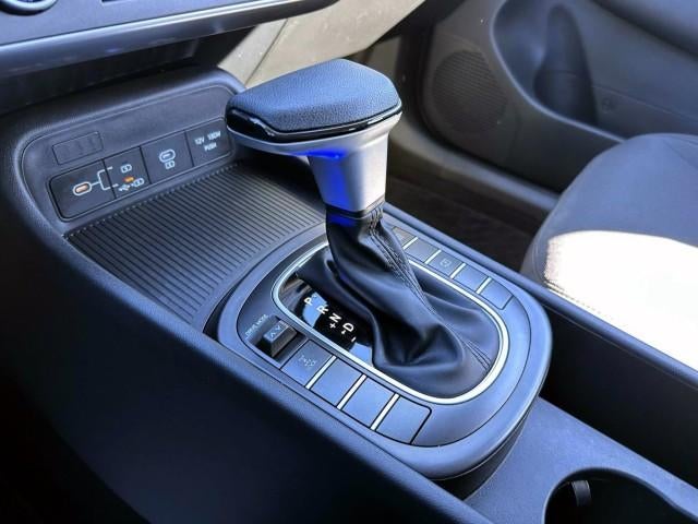 2024 Hyundai KONA SE AWD