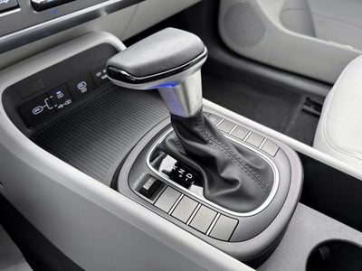 2024 Hyundai KONA SEL AWD