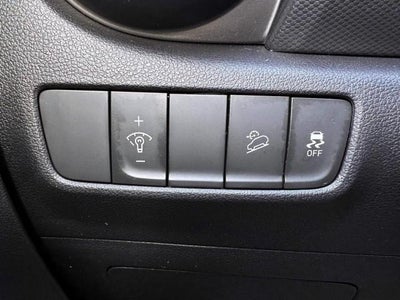 2023 Hyundai KONA SE Auto AWD