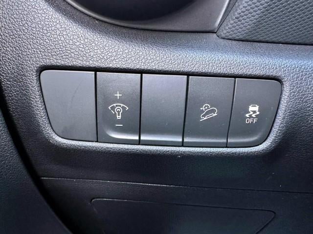 2023 Hyundai KONA SE Auto AWD