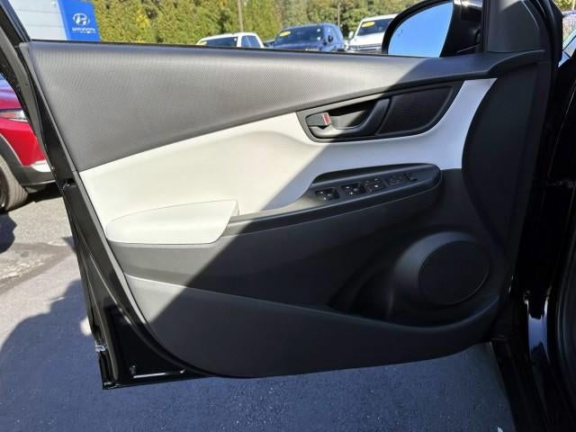 2023 Hyundai KONA SE Auto AWD