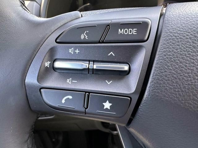 2023 Hyundai KONA SEL Auto AWD