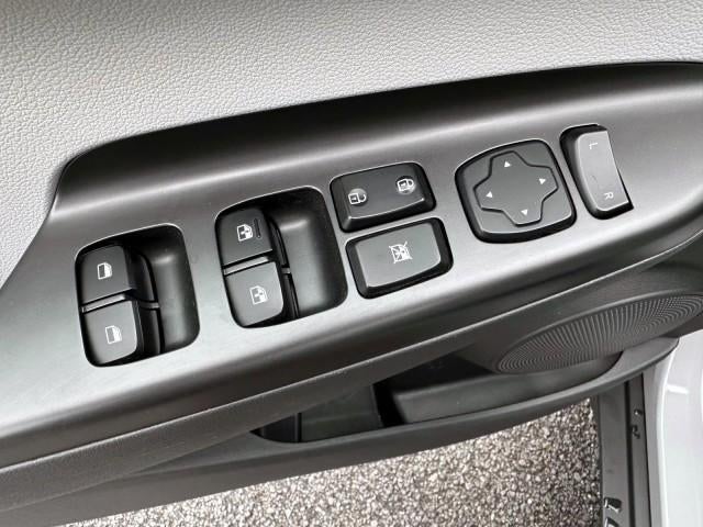 2023 Hyundai KONA SEL Auto AWD