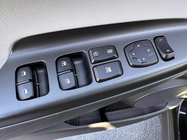 2023 Hyundai KONA SEL Auto AWD